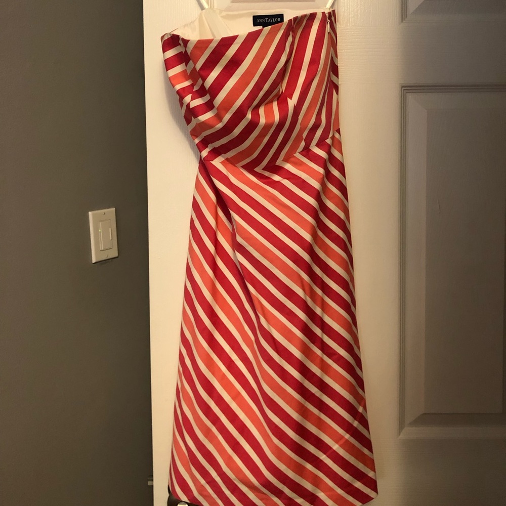 Strapless striped dress
